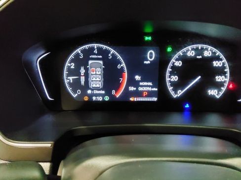 Used 2023 Honda Pilot Touring image 23