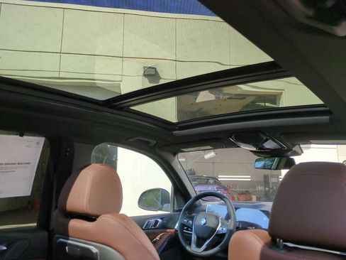 New 2026 BMW X5 xDrive50e w/ Executive Package AWD/4WD image 22