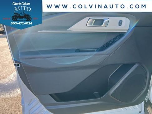 New 2026 Ford Explorer Active w/ Active Comfort Package image 11