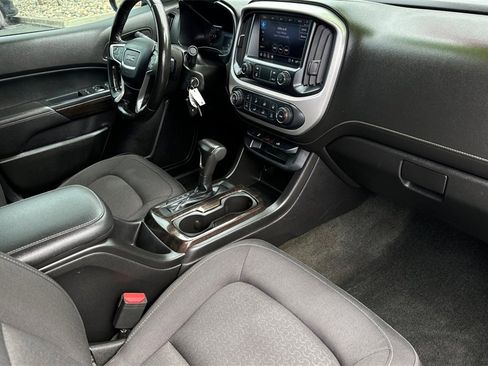 Used 2019 GMC Canyon SLE image 15