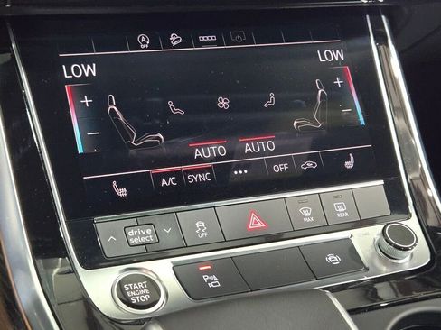 Used 2025 Audi Q7 3.0T Premium Plus image 28