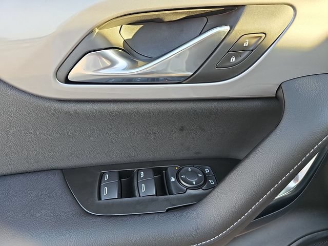 New 2026 Chevrolet Blazer LT w/ Sound & Technology Package FWD image 24