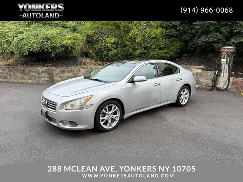 Used 2012 Nissan Maxima 3.5 SV w/ Premium Pkg image 1