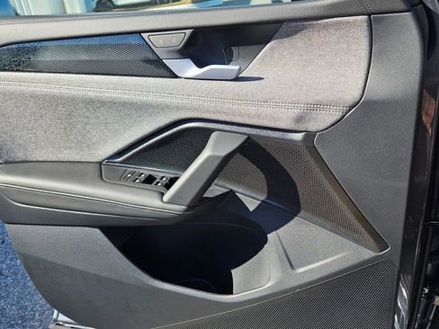 New 2026 Volkswagen Tiguan S image 25