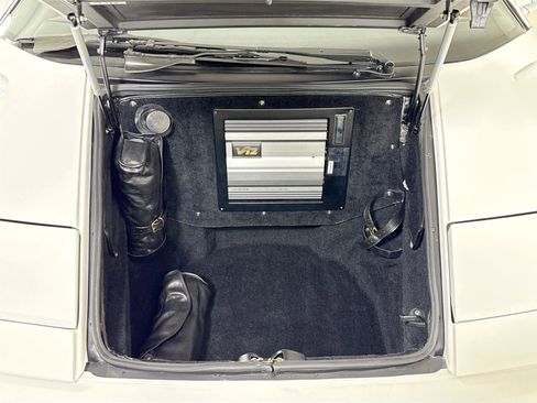 Used 1992 Lamborghini Diablo Coupe image 31