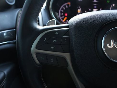 Used 2015 Jeep Grand Cherokee Overland AWD/4WD image 12