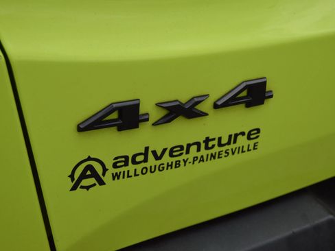 Used 2017 Jeep Renegade Altitude AWD/4WD image 7