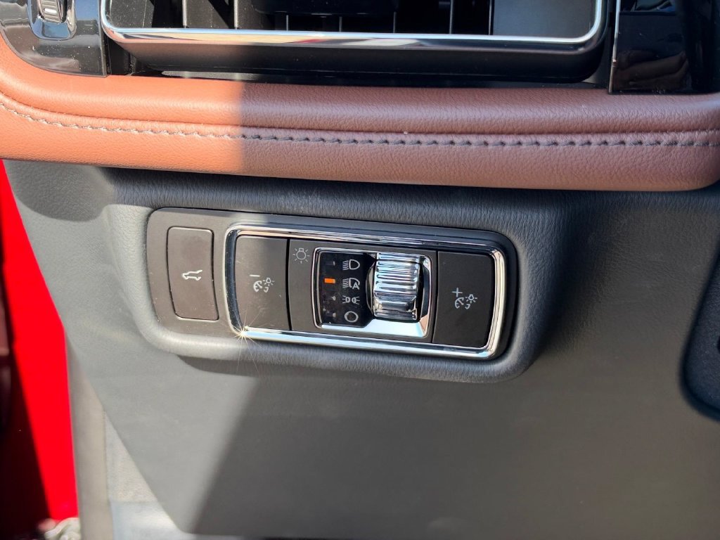 New 2027 Lincoln Aviator Reserve AWD/4WD image 19