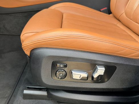 Used 2021 BMW X5 xDrive45e w/ Premium Package image 14