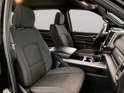 Used 2019 RAM 1500 Big Horn AWD/4WD image 8