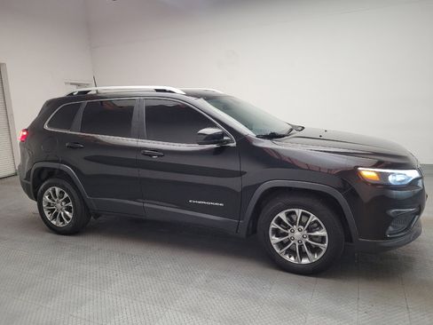 Used 2020 Jeep Cherokee Latitude Plus FWD image 11