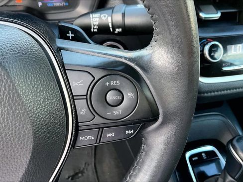Used 2020 Toyota Corolla SE image 23