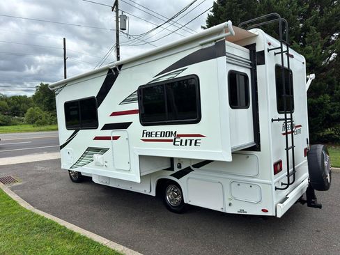 Used 2019 Mercedes-Benz Sprinter 170 image 7