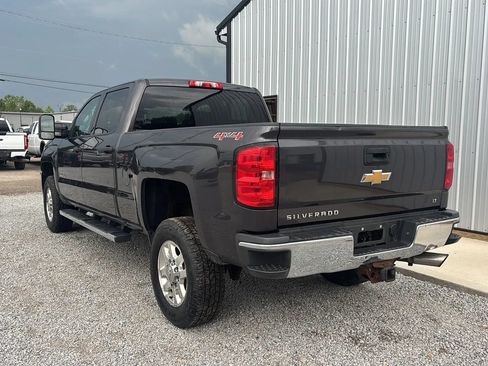 Used 2015 Chevrolet Silverado 2500 LT w/ LT Convenience Package AWD/4WD image 4