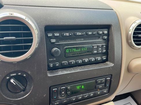 Used 2003 Ford Expedition Eddie Bauer image 13