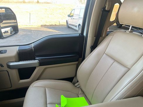 Used 2021 Ford F250 Lariat w/ Lariat Ultimate Package image 48