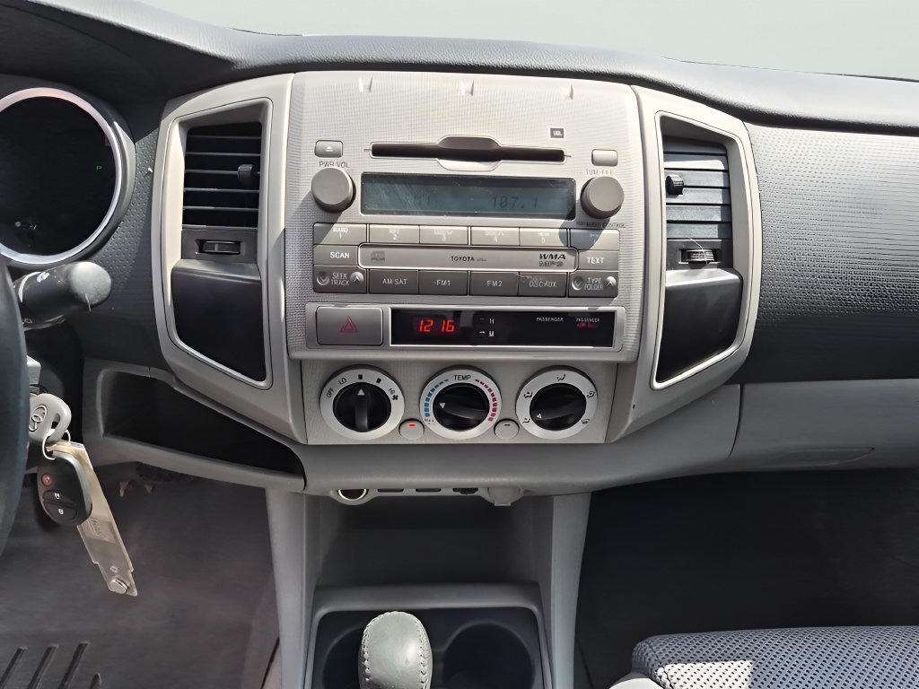 Used 2011 Toyota Tacoma PreRunner w/ TRD Sport Pkg w/JBL Audio RWD image 22