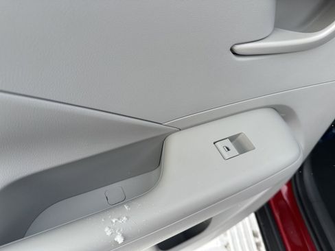 New 2026 Hyundai Kona SE image 19