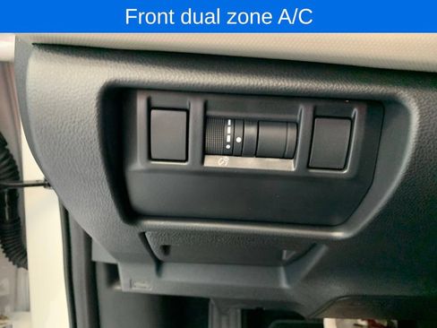 Used 2026 Subaru Forester AWD/4WD image 7
