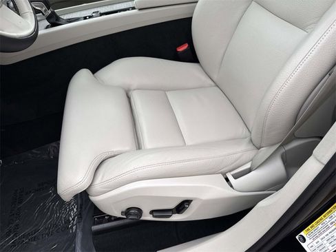 Used 2020 Volvo XC60 T6 Inscription w/ Protection Package Premier image 17