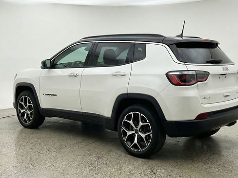 Used 2025 Jeep Compass Limited image 6