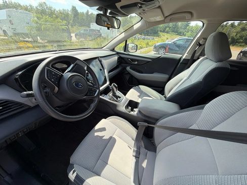 Used 2023 Subaru Outback Premium AWD/4WD image 7
