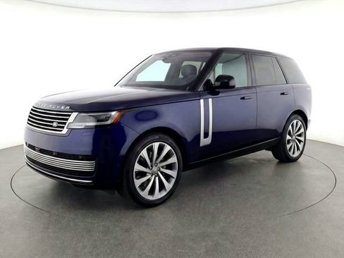 Certified 2025 Land Rover Range Rover SV AWD/4WD image 59