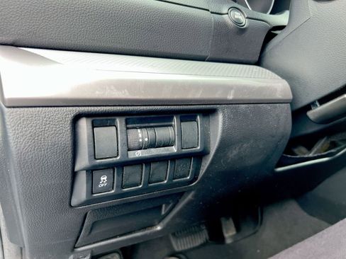 Used 2015 Subaru Outback 2.5i Premium image 15