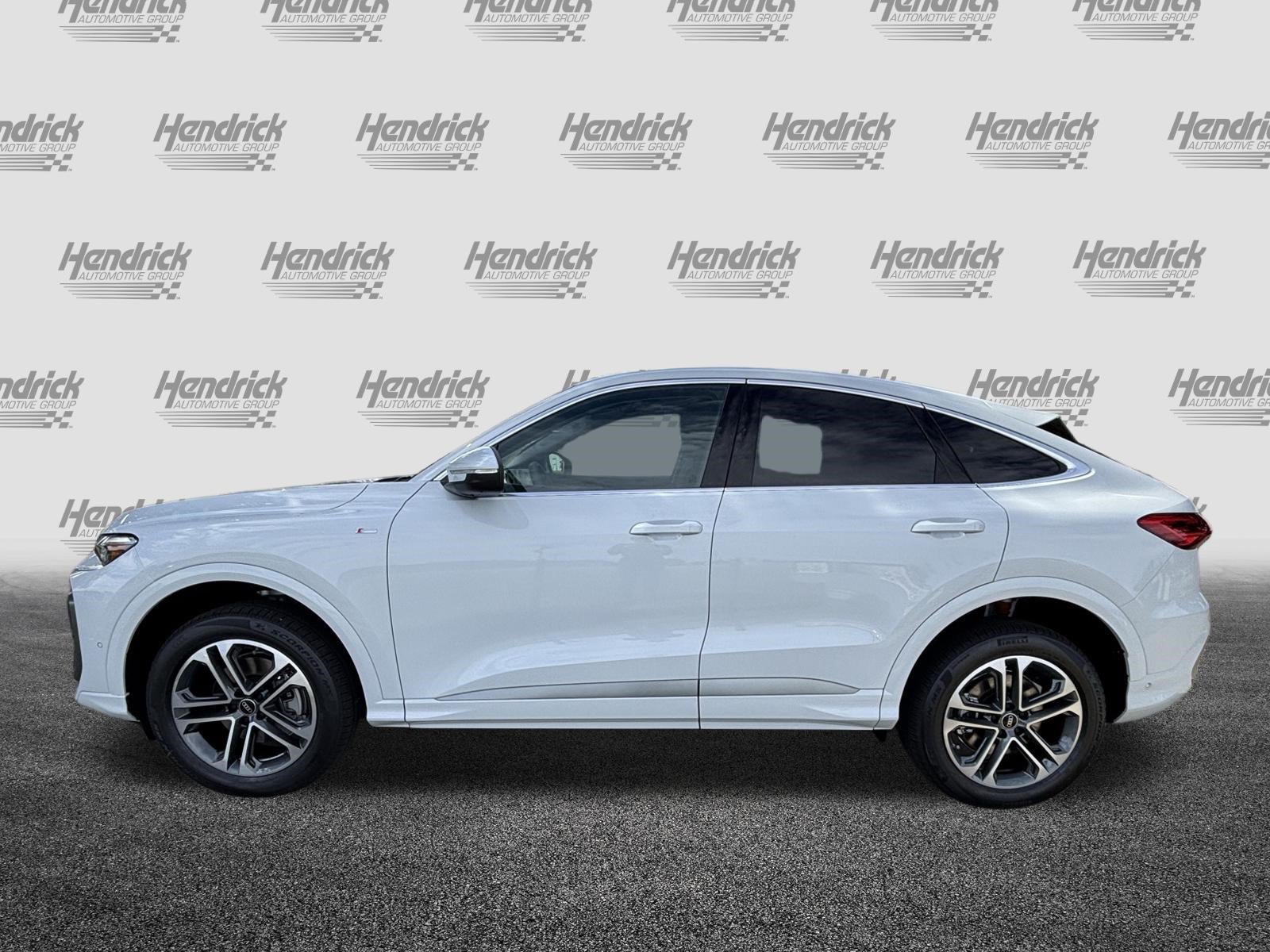 New 2026 Audi Q5 Premium Plus AWD/4WD image 7