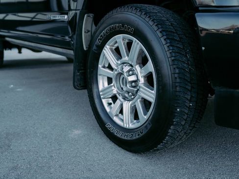 Used 2018 Ford F350 Limited w/ FX4 4x4 Off Road Package image 6