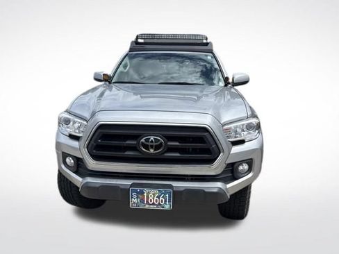 Used 2022 Toyota Tacoma SR5 AWD/4WD image 10