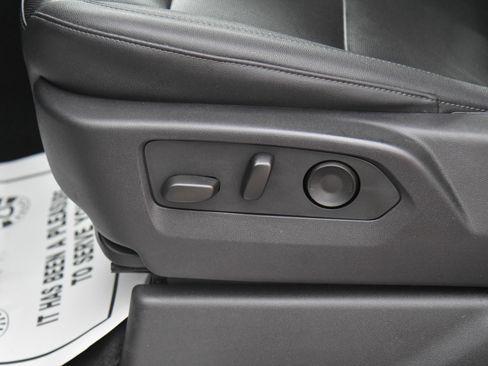 Used 2024 GMC Sierra 1500 SLT image 18