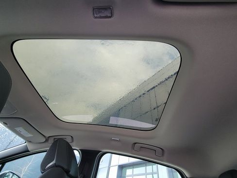 New 2026 Nissan Leaf Platinum+ image 12