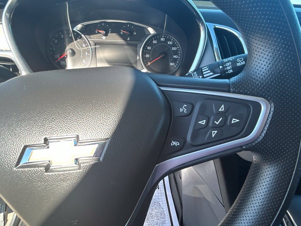 Used 2023 Chevrolet Equinox LT w/ LPO, Floor Liner Package AWD/4WD image 17