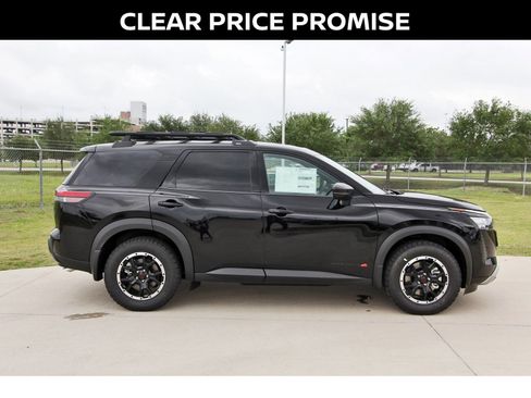 New 2026 Nissan Pathfinder Rock Creek AWD/4WD image 8