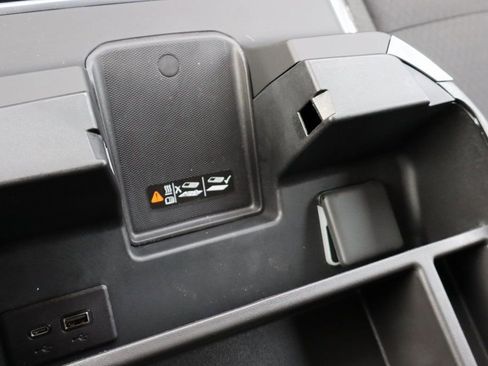 Used 2026 Chevrolet Silverado 2500 LT image 11