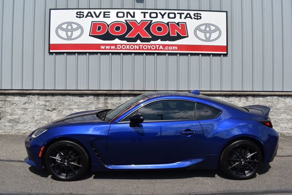 Certified 2023 Toyota GR86 Premium w/ ALL Weather Mat Package (TMS) RWD image 4