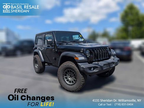 Used 2022 Jeep Wrangler Sport AWD/4WD image 1