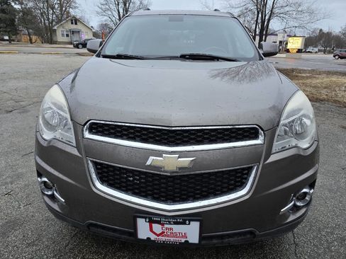 Used 2010 Chevrolet Equinox LT image 2
