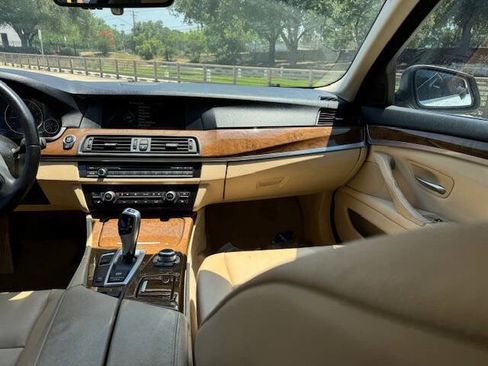 Used 2013 BMW 528i Sedan image 21