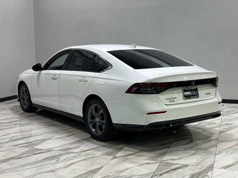 Used 2025 Honda Accord EX-L image 8