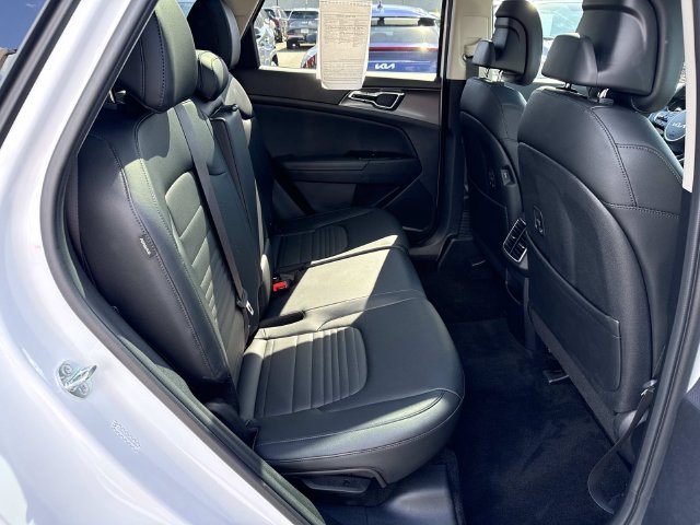 Used 2024 Kia Sportage SX AWD/4WD image 11