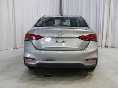 Used 2021 Hyundai Accent SE FWD image 22