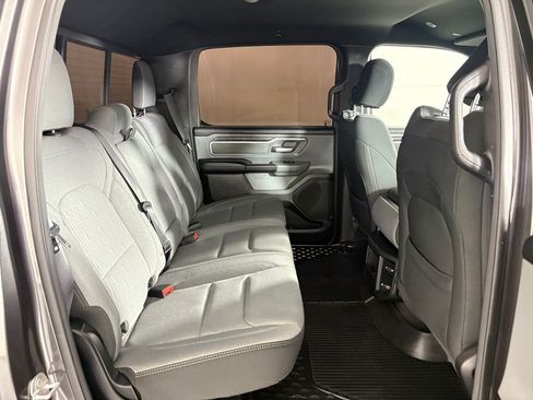 Used 2021 RAM 1500 Big Horn RWD image 39