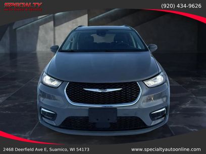 Used 2022 Chrysler Pacifica Touring-L