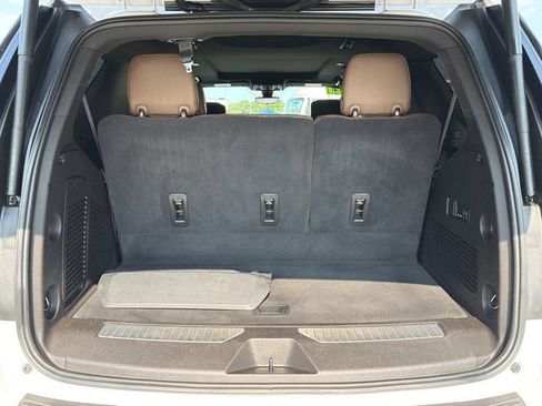 Used 2021 Chevrolet Tahoe High Country AWD/4WD image 29