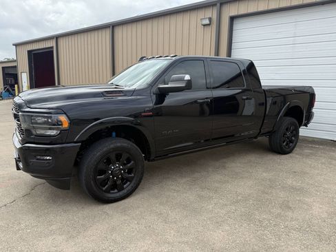 Used 2022 RAM 2500 Limited image 5