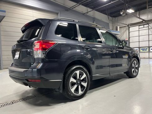 Used 2018 Subaru Forester 2.5i Limited AWD/4WD image 7