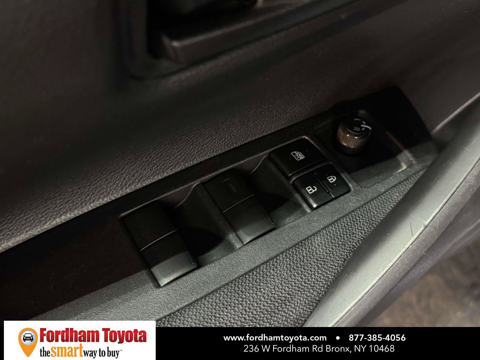 Used 2024 Toyota Corolla LE FWD image 16