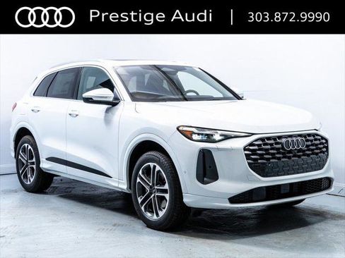 Used 2025 Audi Q5 Premium Plus w/ Premium Plus AWD/4WD image 9